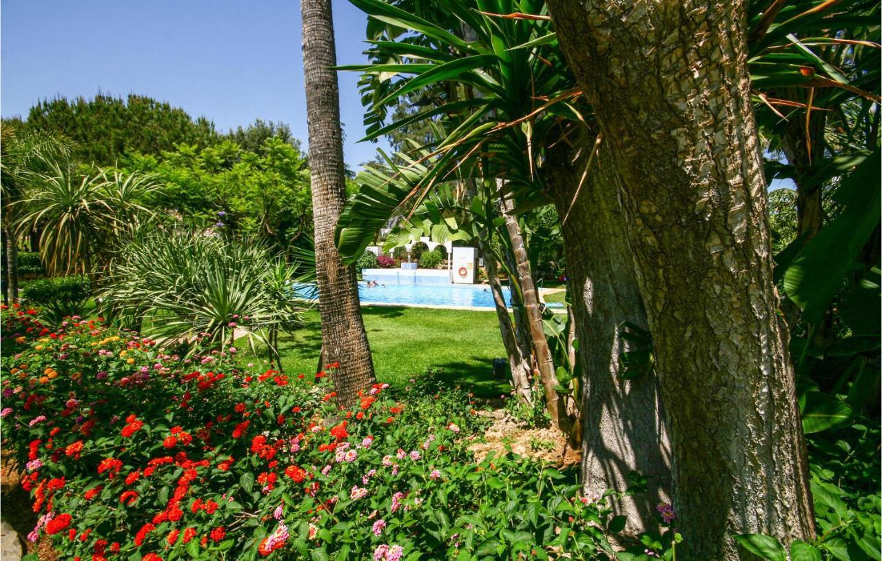 Nice Apartment In Mijas Costa With Kitchen Fuengirola Bagian luar foto